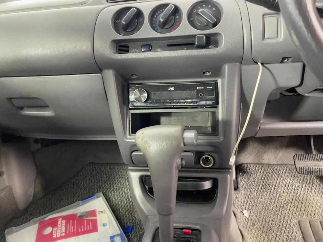 Photo '18' of Nissan March