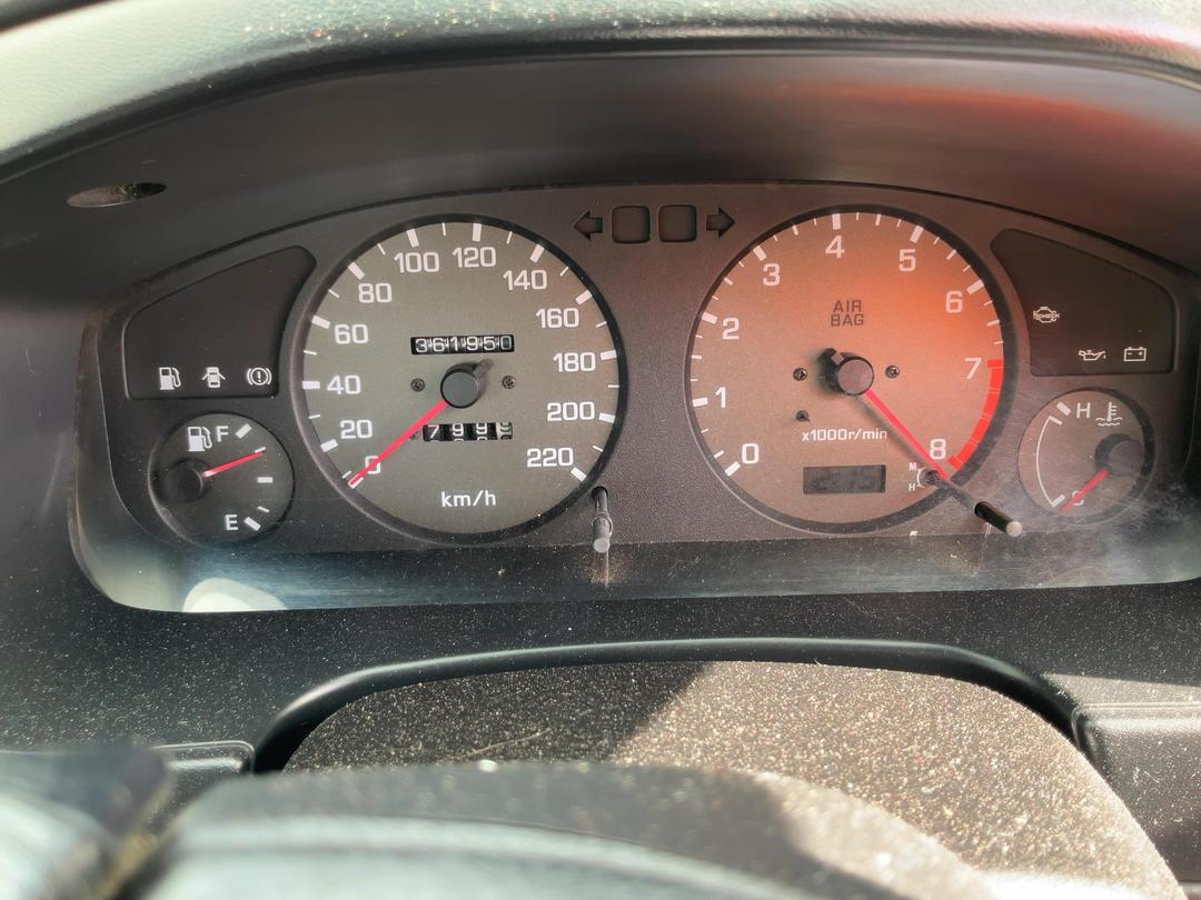 Photo '13' of Nissan Primera GXE