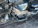 Thumbnail '2' of Suzuki RF900R V