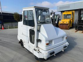 Photo '3' of Tennant 720 Sweeper