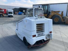 Photo '6' of Tennant 720 Sweeper