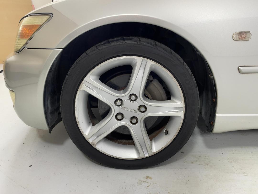 Photo '10' of Toyota Altezza