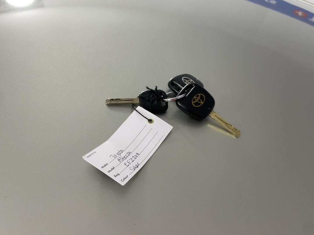 Photo '22' of Toyota Altezza
