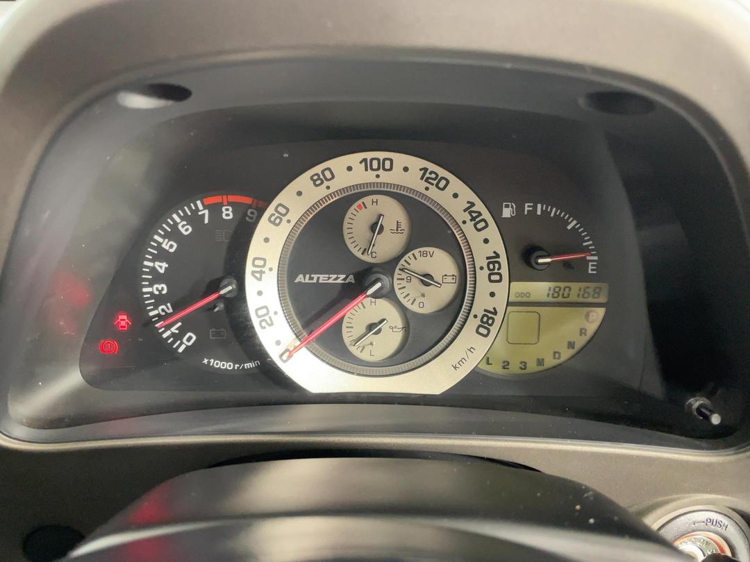 Photo '21' of Toyota Altezza