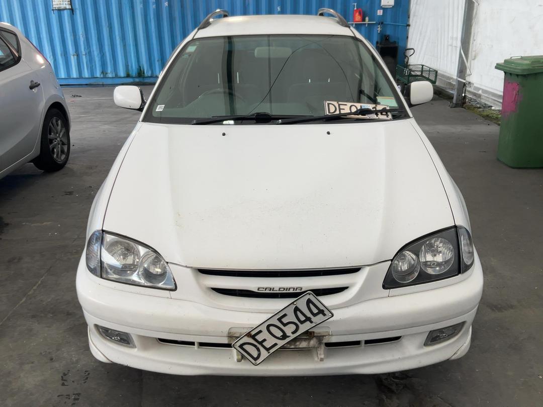 Photo '2' of Toyota Caldina