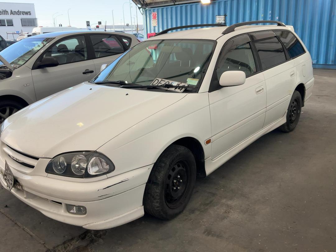 Photo '3' of Toyota Caldina