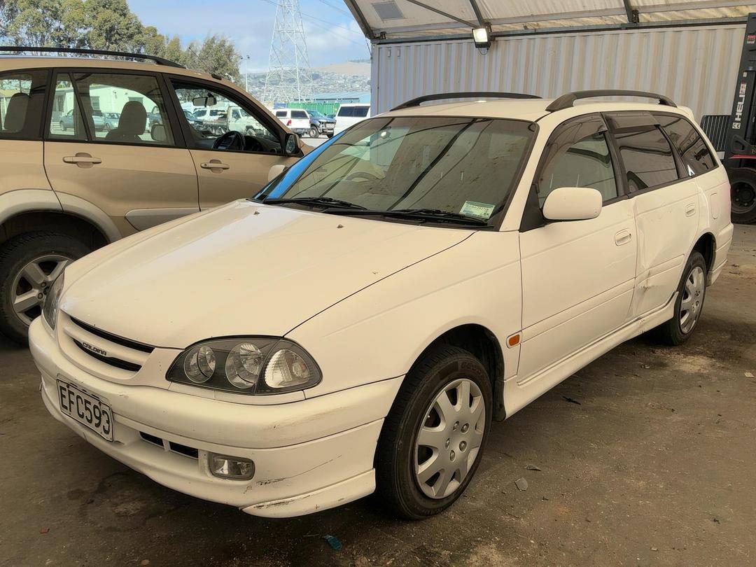 Photo '2' of Toyota Caldina