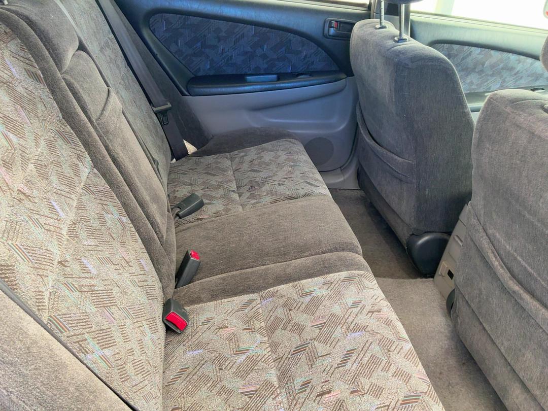 Photo '10' of Toyota Caldina