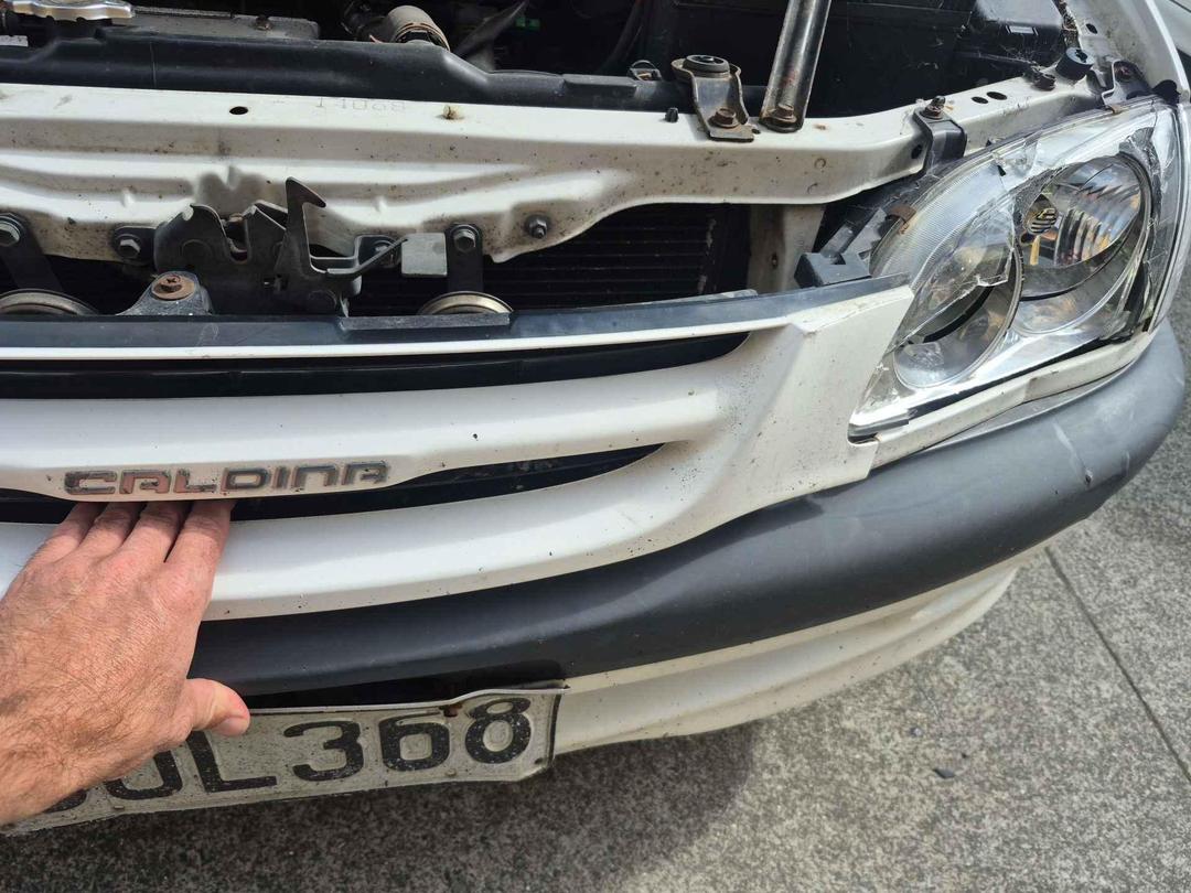 Photo '9' of Toyota Caldina Photo '9' of Toyota Caldina