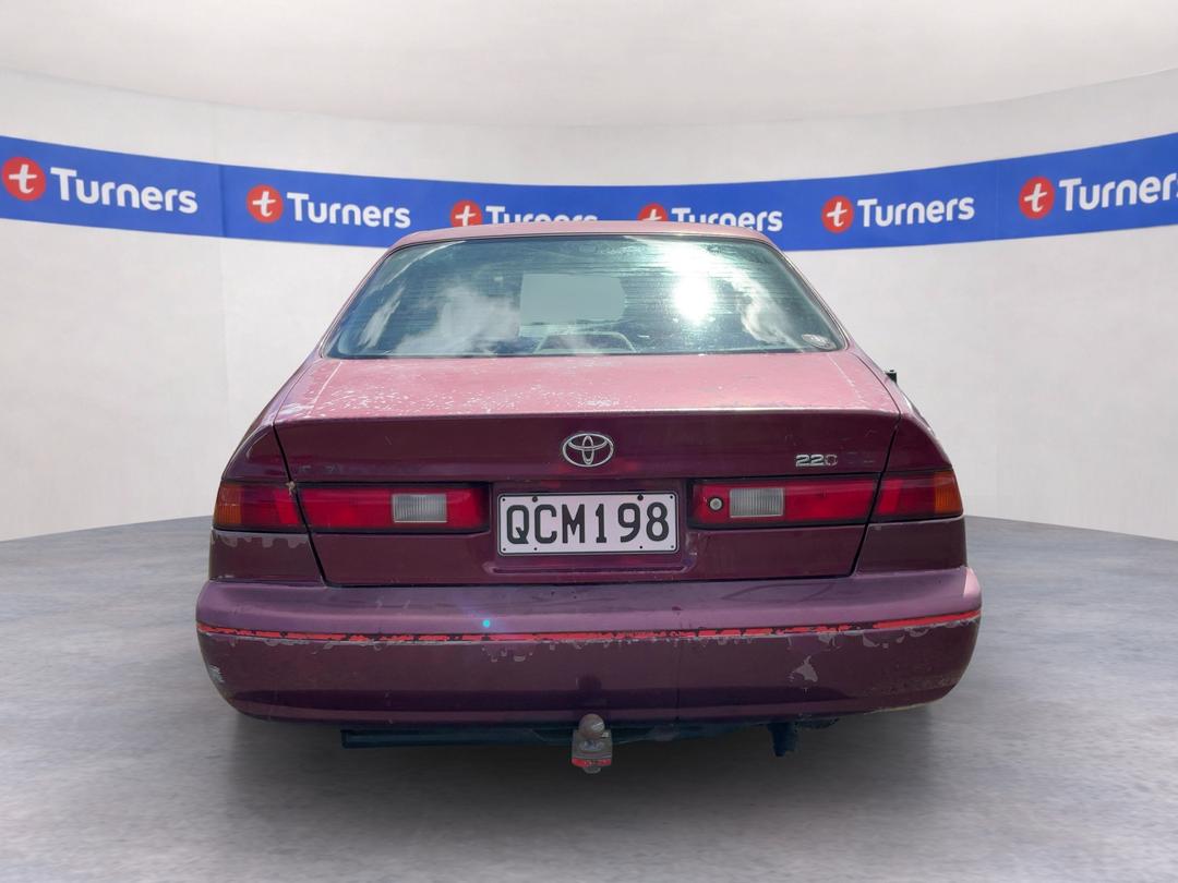 Photo '5' of Toyota Camry GL Photo '5' of Toyota Camry GL