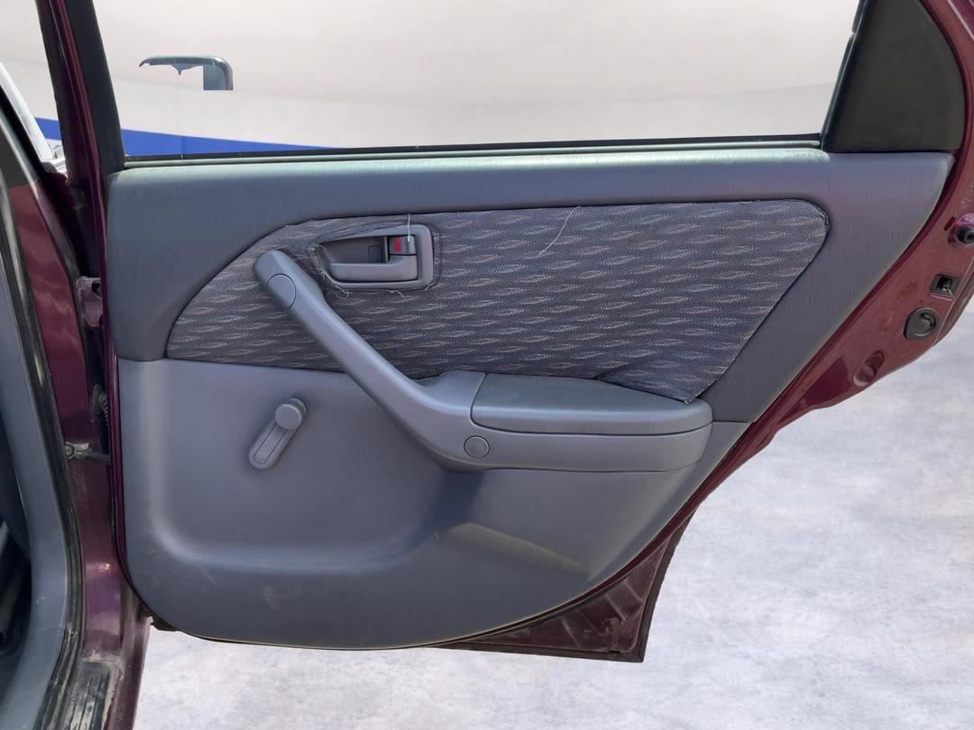 Photo '17' of Toyota Camry GL Photo '17' of Toyota Camry GL