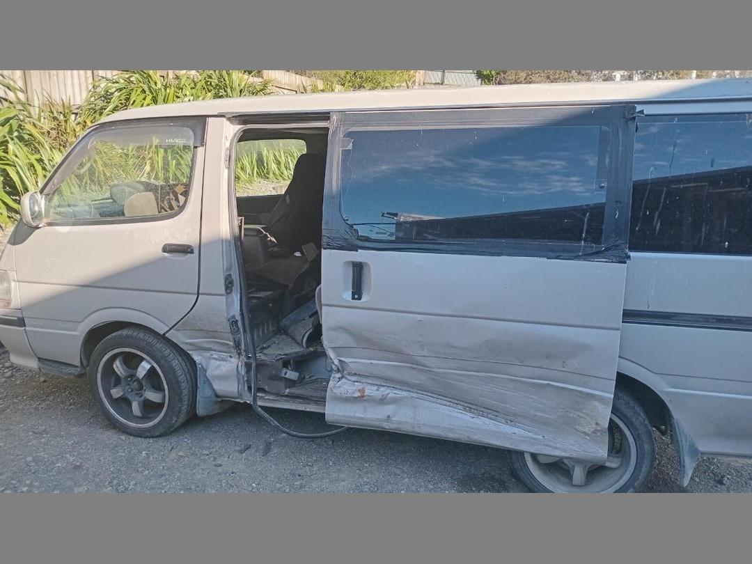 Photo '9' of Toyota Hiace Super Custom Photo '9' of Toyota Hiace Super Custom