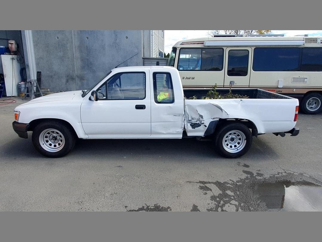 Photo '3' of Toyota Hilux 2.4 SR5