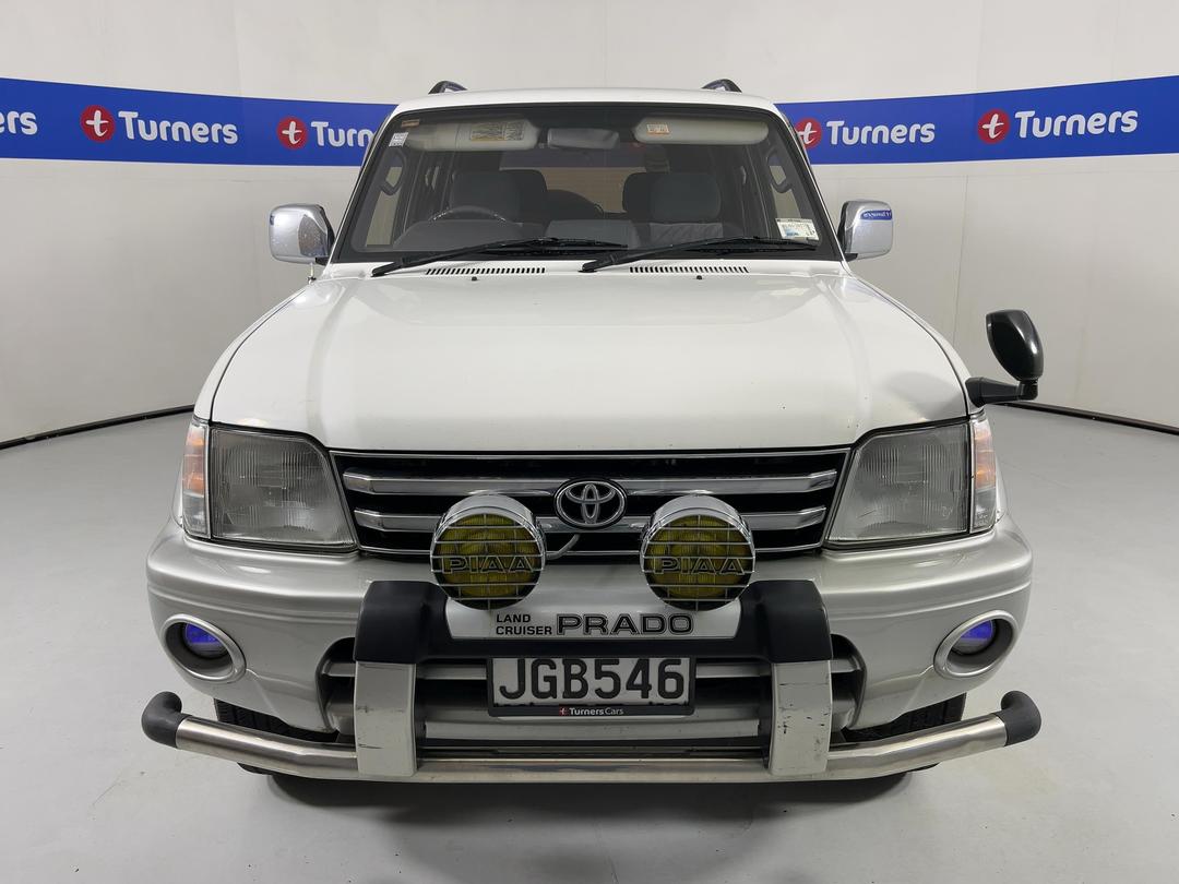 Photo '2' of Toyota Landcruiser Prado