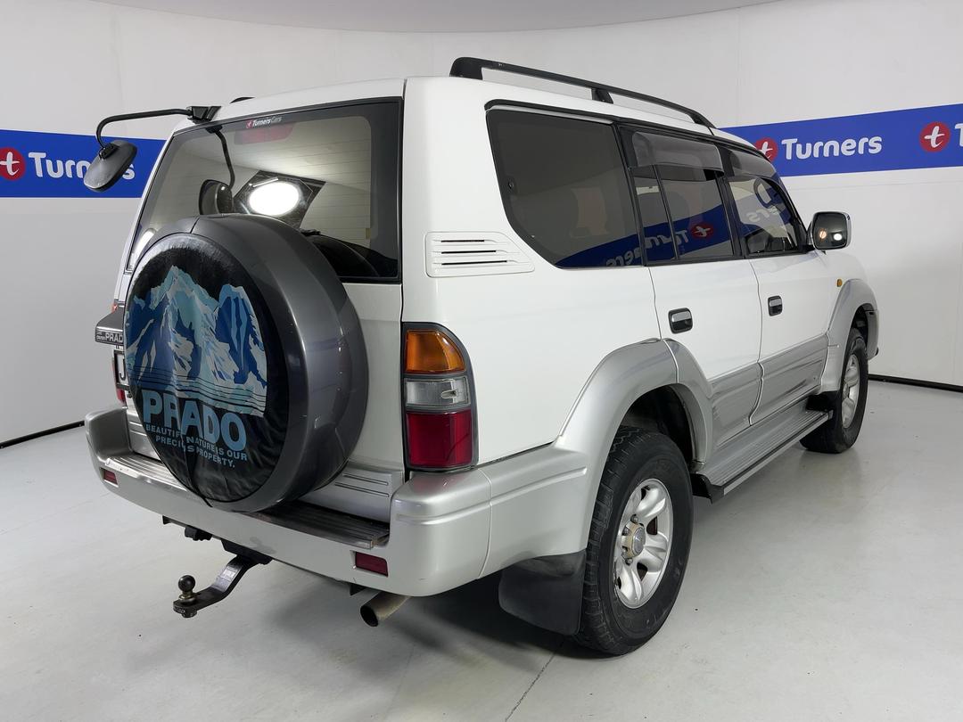 Photo '7' of Toyota Landcruiser Prado