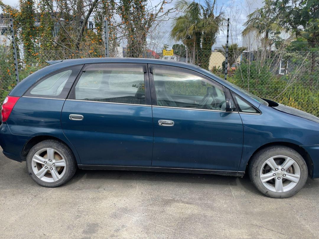 Photo '17' of Toyota Nadia Photo '17' of Toyota Nadia