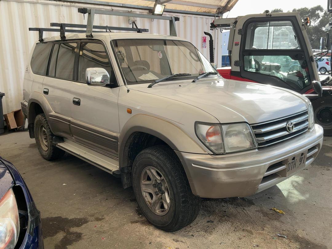 Photo '2' of Toyota Prado Photo '2' of Toyota Prado