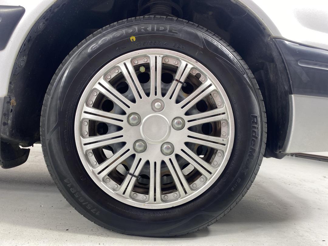 Photo '9' of Toyota Sprinter