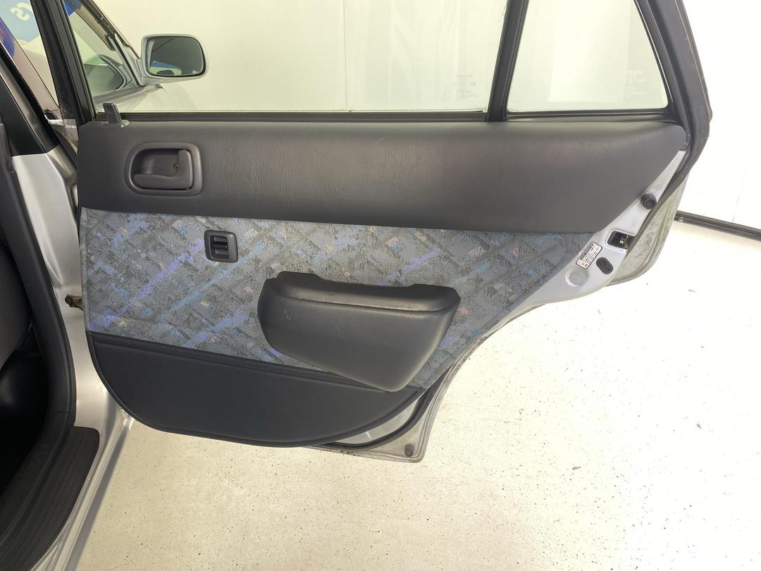 Photo '19' of Toyota Sprinter