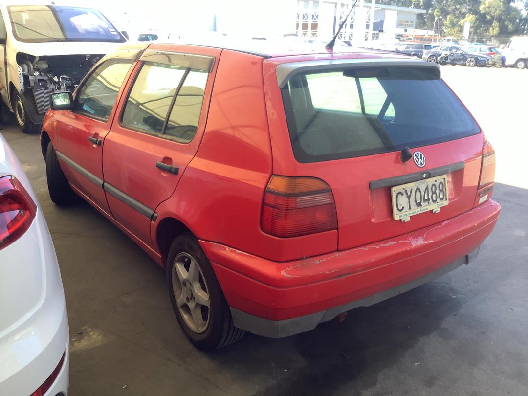 Photo '4' of Volkswagen Golf CLI