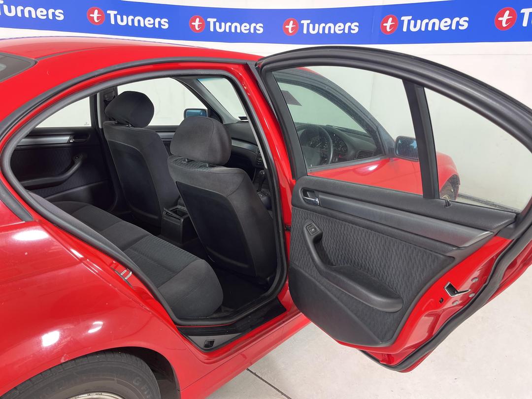 Photo '16' of BMW 3 Series 318I