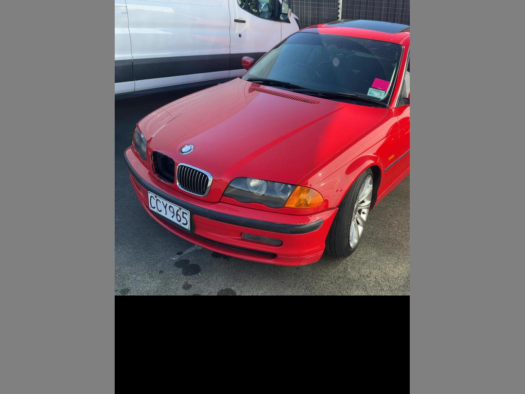 Photo '3' of BMW 320I Photo '3' of BMW 320I