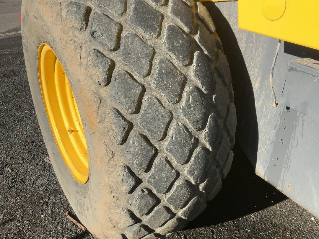 Photo '10' of Bomag BW212D-3 Roller