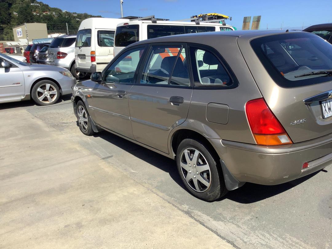 Photo '5' of Ford Laser LXI