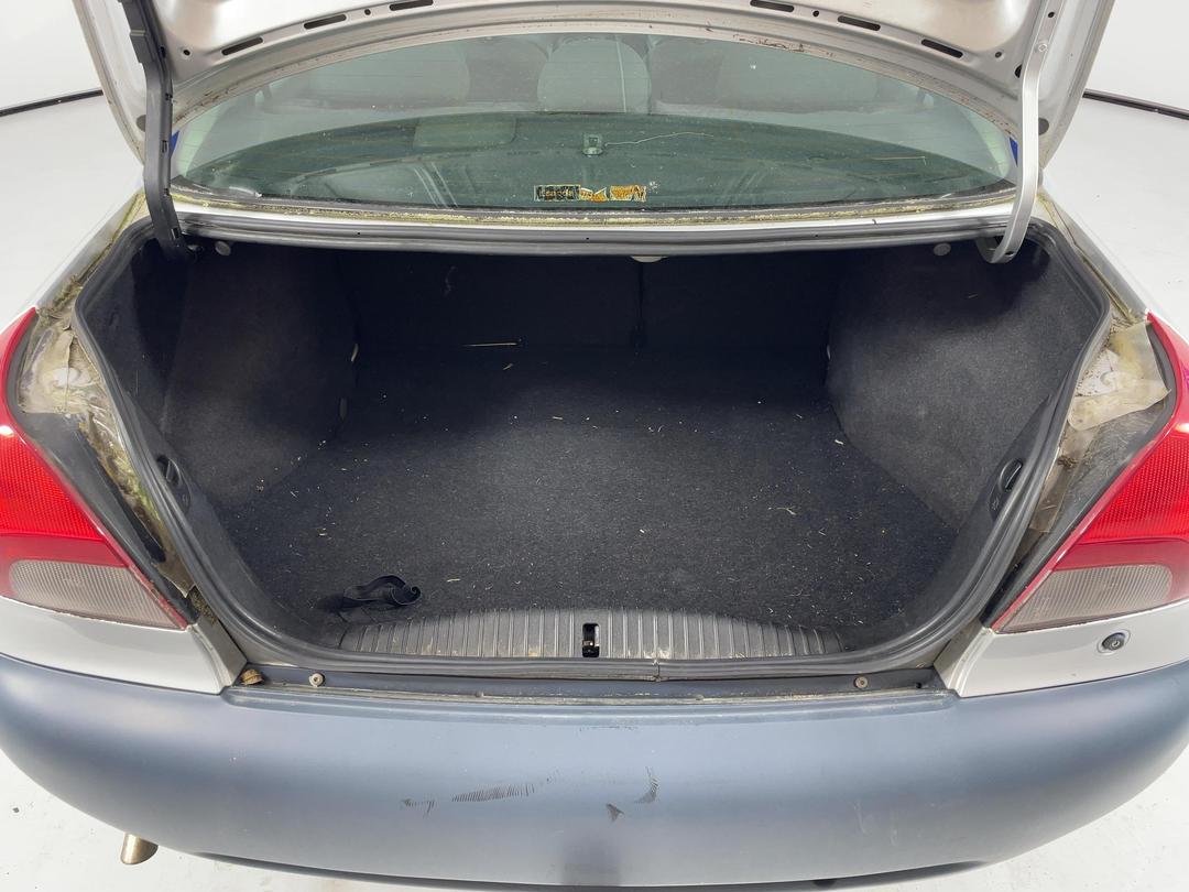 Photo '12' of Ford Mondeo LX Photo '12' of Ford Mondeo LX