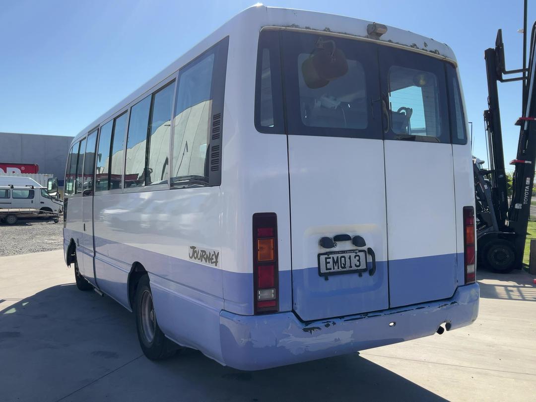 Photo '5' of Isuzu Journey SBHW41 Bus