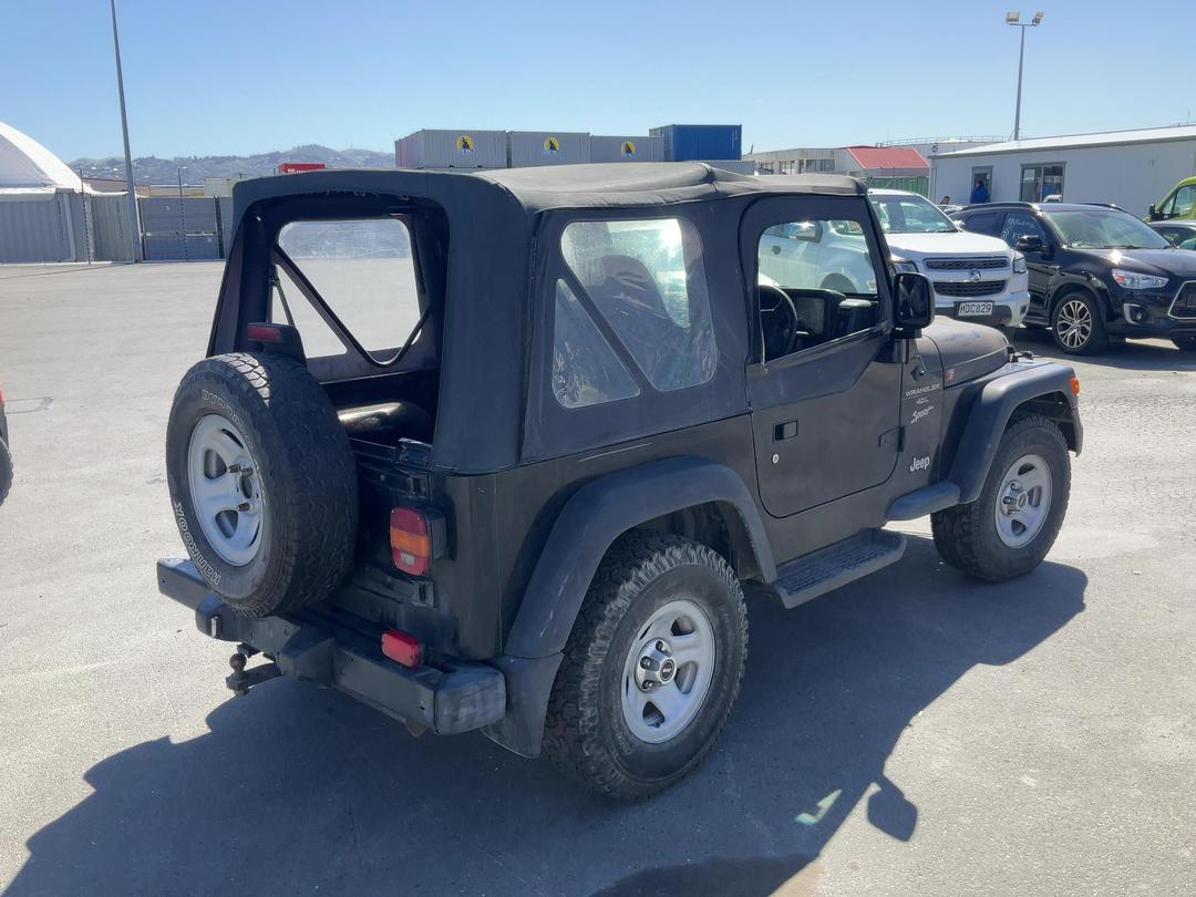 Photo '8' of Jeep Wrangler Photo '8' of Jeep Wrangler