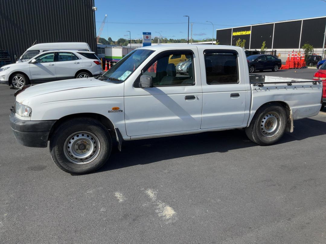 Photo '4' of Mazda Bounty DBL CAB W/S DE