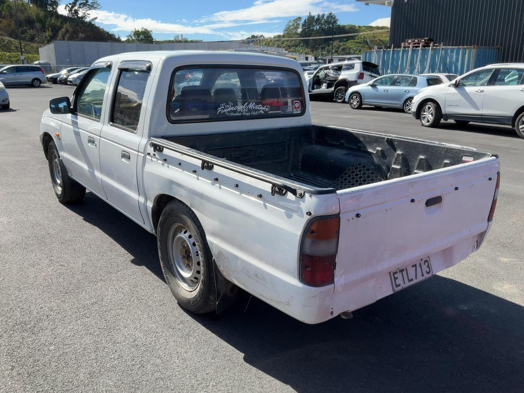 Photo '5' of Mazda Bounty DBL CAB W/S DE