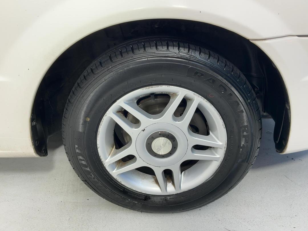 Photo '9' of Mazda Familia
