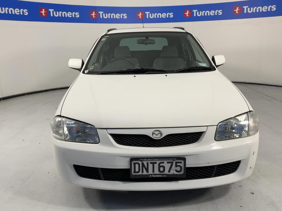 Photo '2' of Mazda Familia