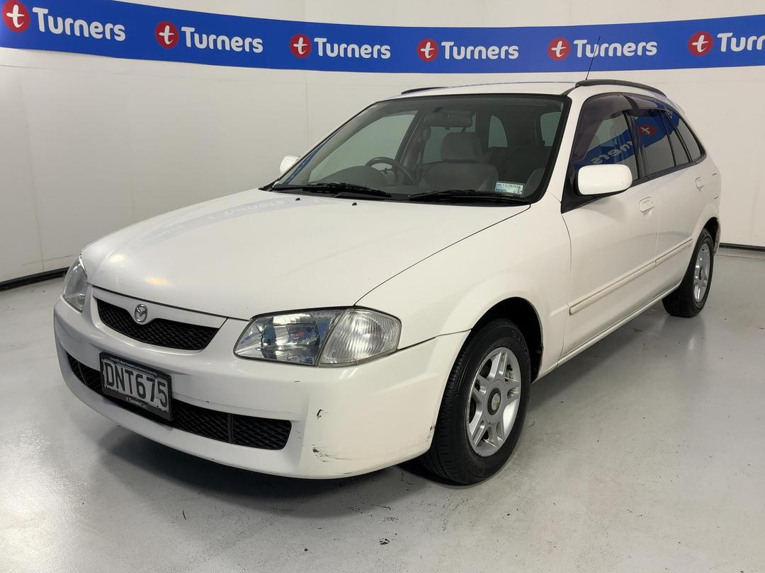 Photo '4' of Mazda Familia