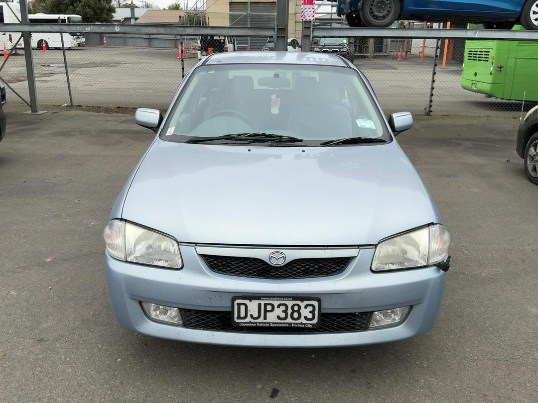 Photo '3' of Mazda Familia Photo '3' of Mazda Familia