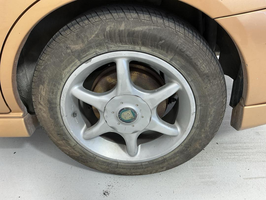 Photo '9' of Mazda Premacy