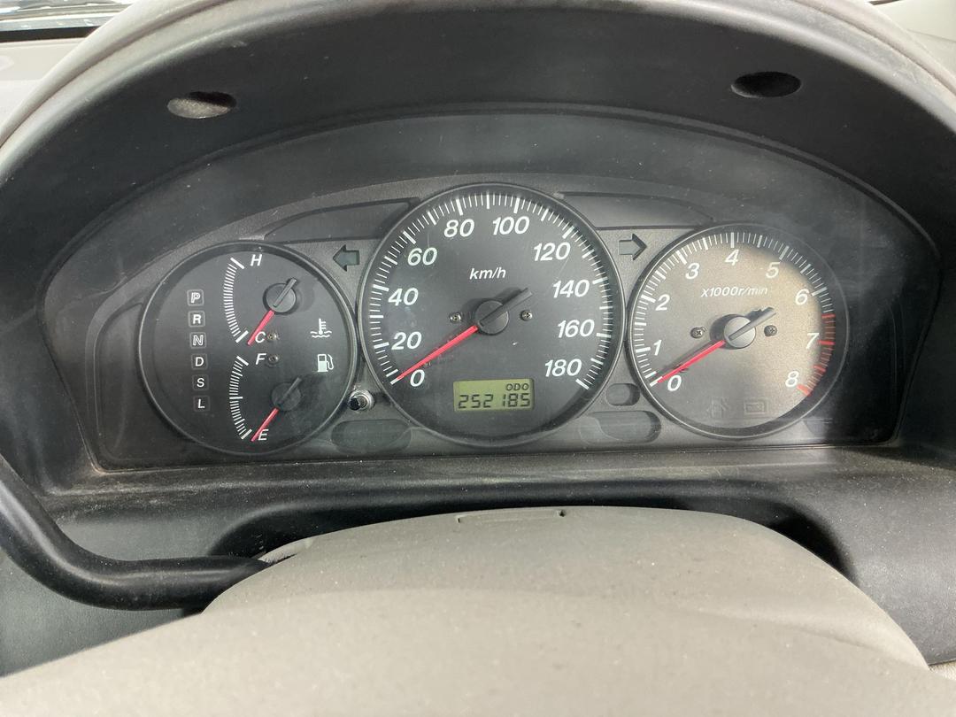 Photo '19' of Mazda Premacy