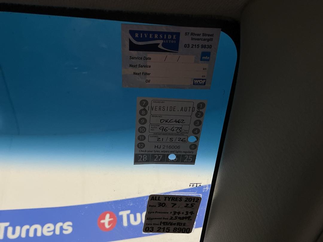 Photo '21' of Mazda Premacy