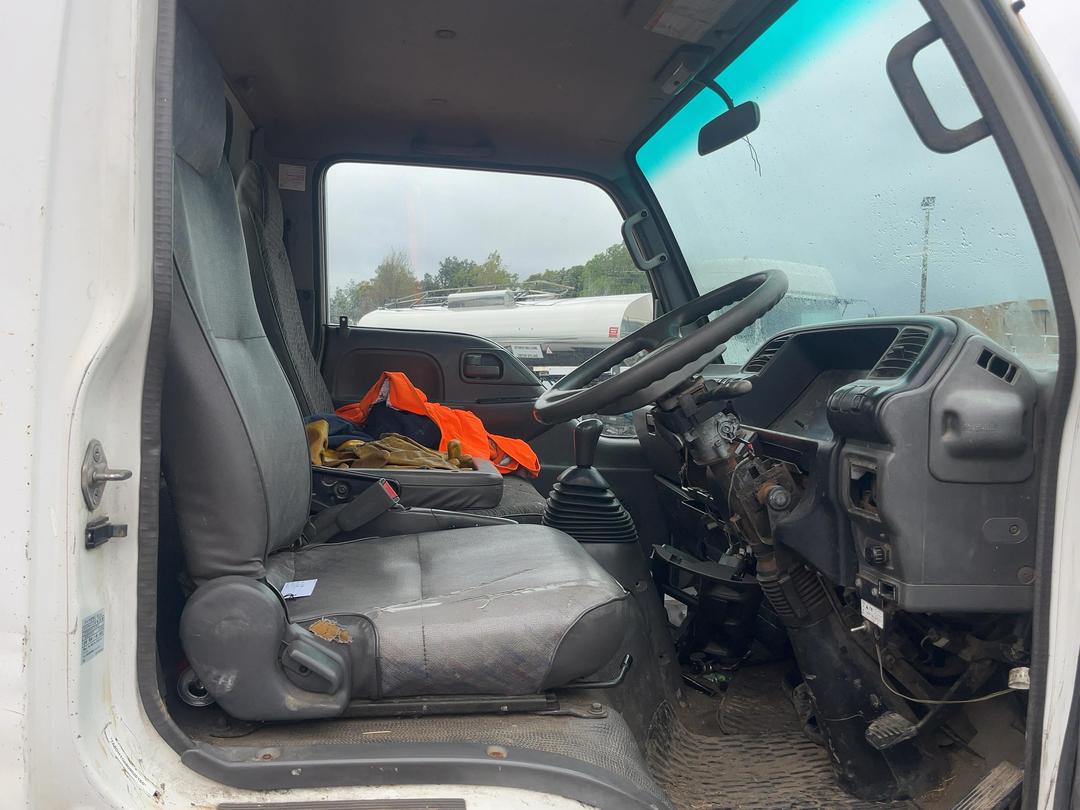 Photo '18' of Nissan Atlas Flat Deck