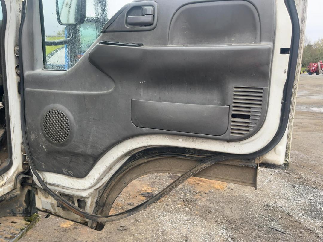 Photo '19' of Nissan Atlas Flat Deck