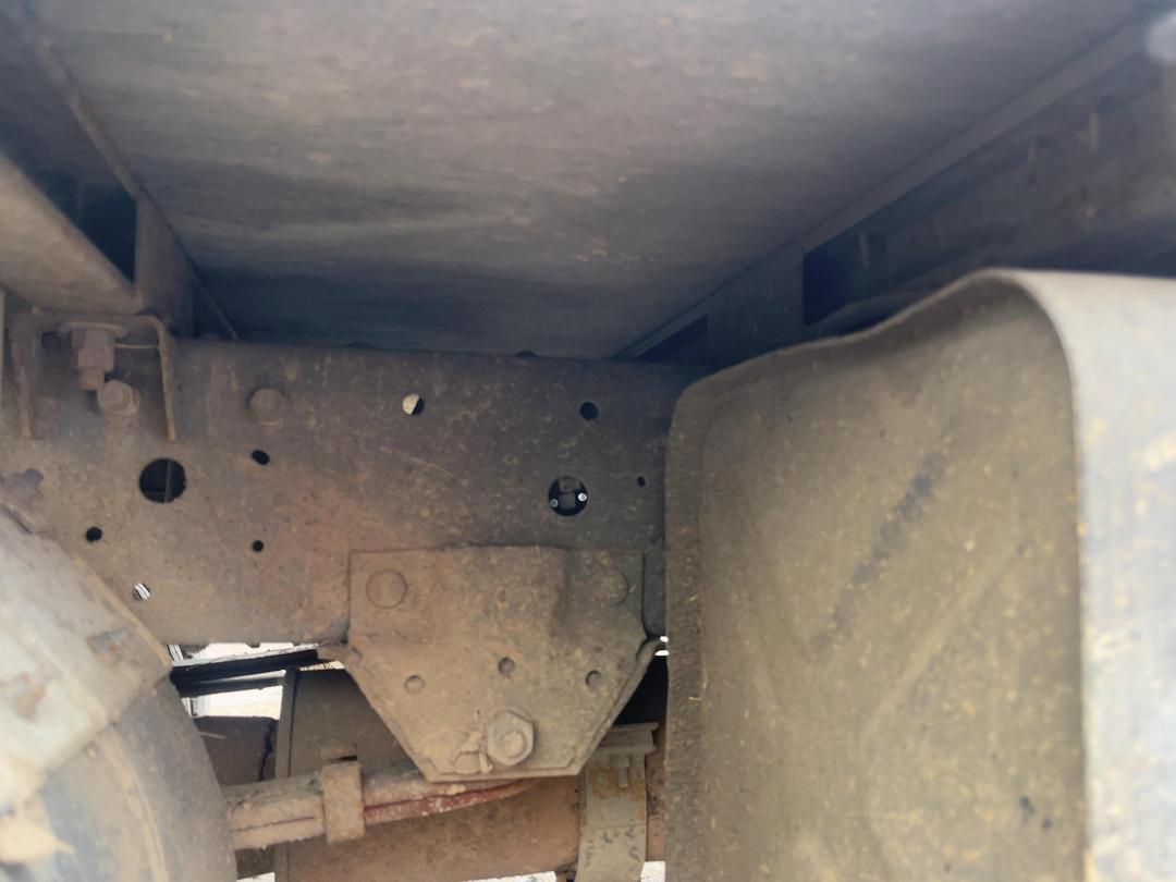Photo '37' of Nissan Atlas Flat Deck