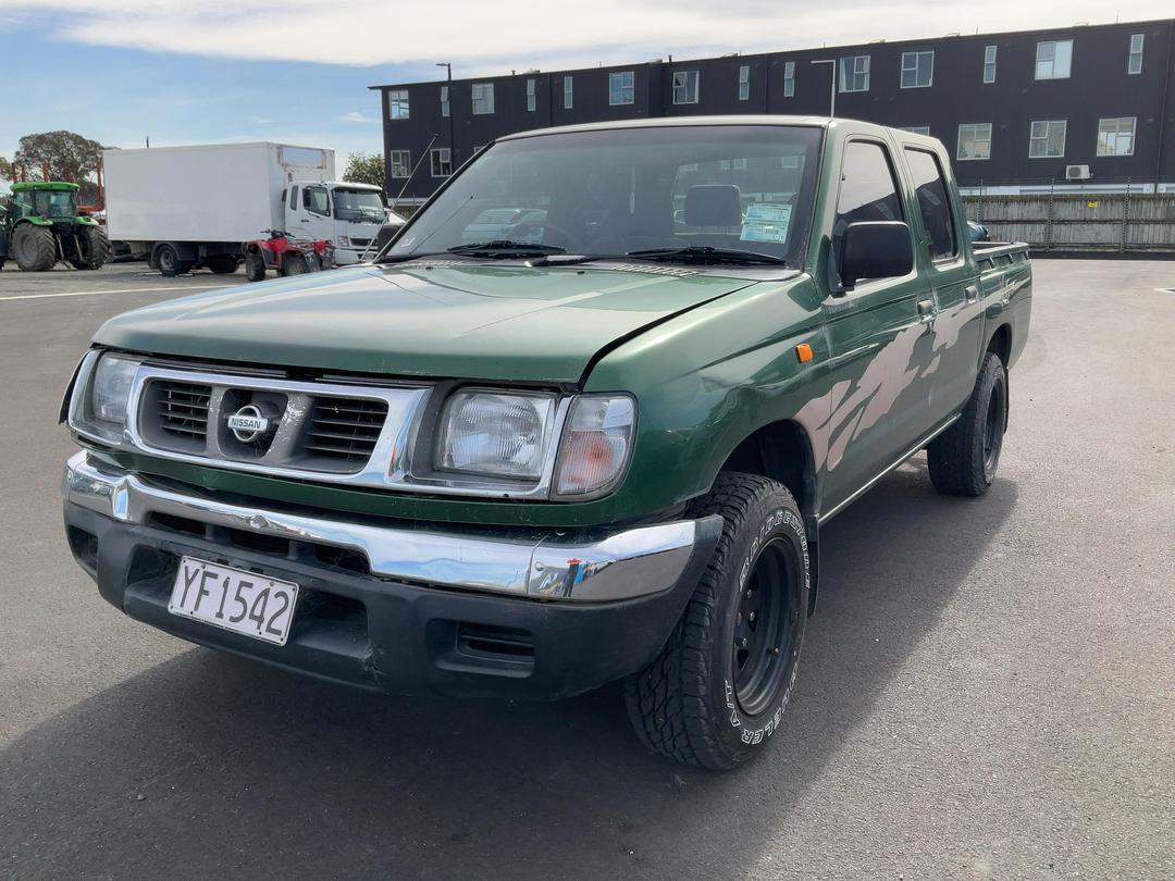 Photo '5' of Nissan Navara D/C Vent