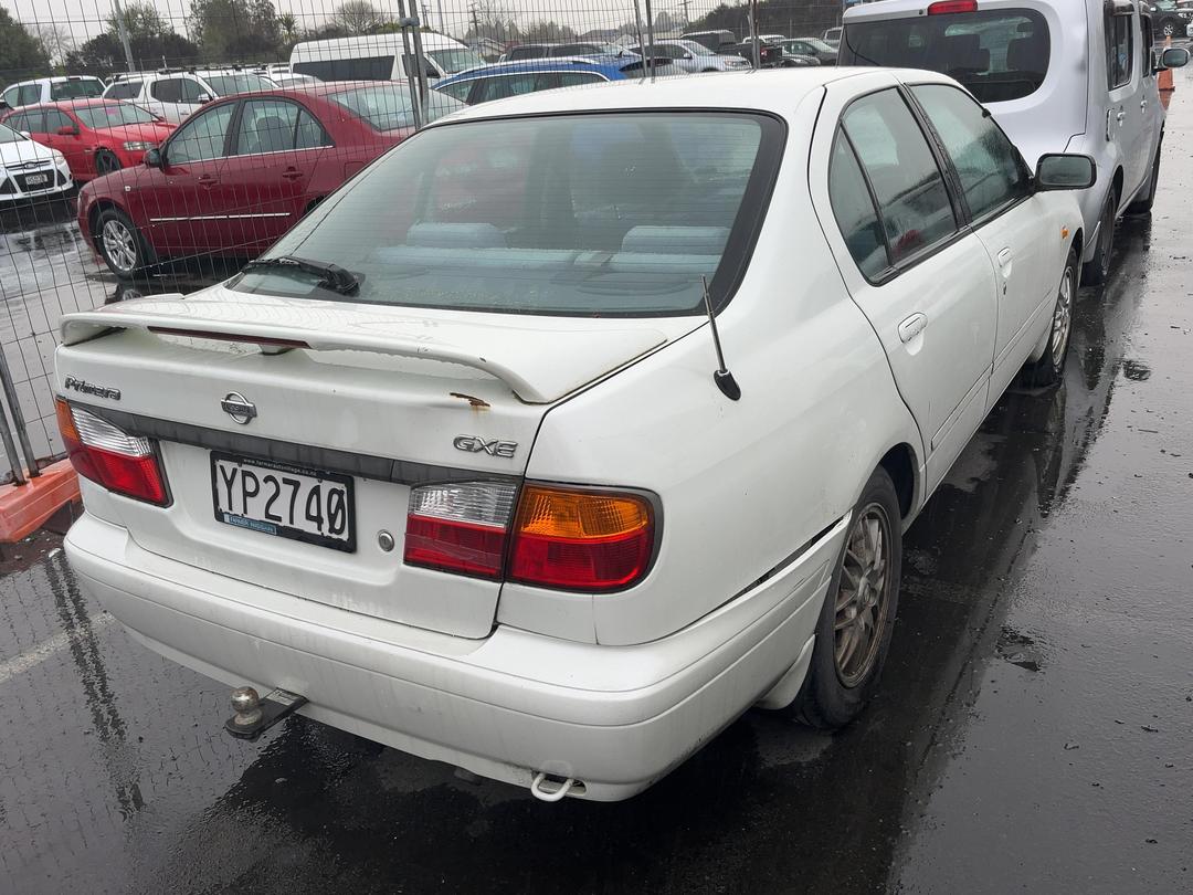Photo '4' of Nissan Primera GXE Photo '4' of Nissan Primera GXE
