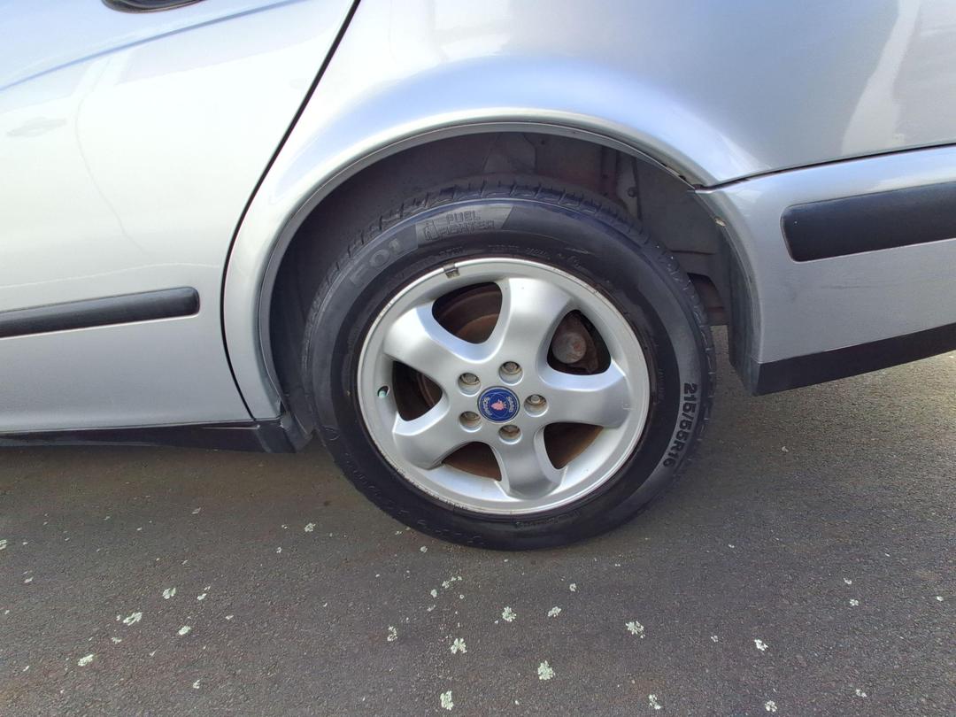 Photo '11' of Saab 9-5