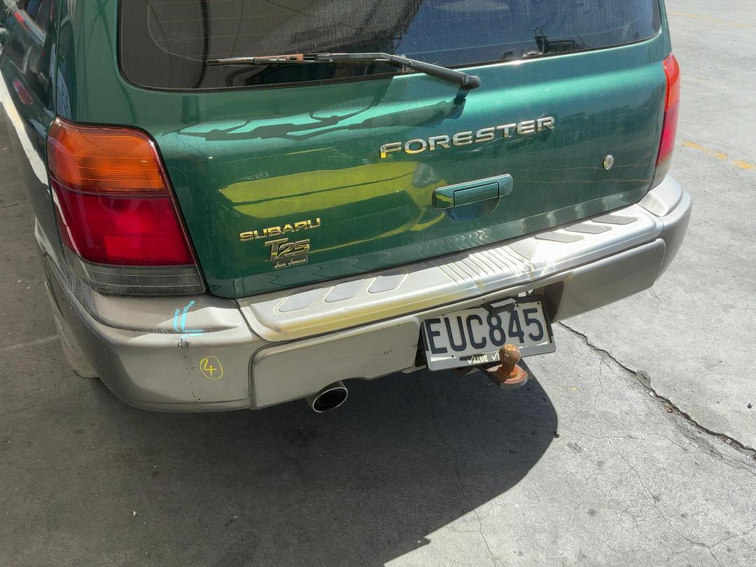 Photo '13' of Subaru Forester T25 Photo '13' of Subaru Forester T25