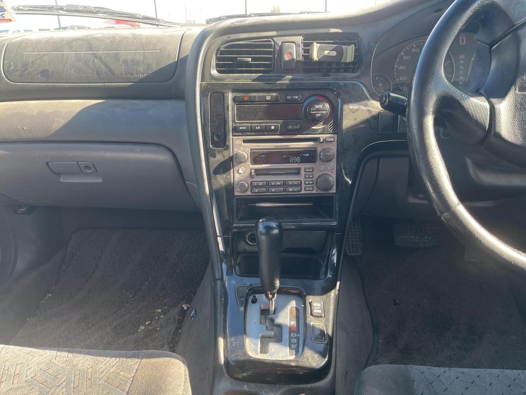 Photo '20' of Subaru Legacy