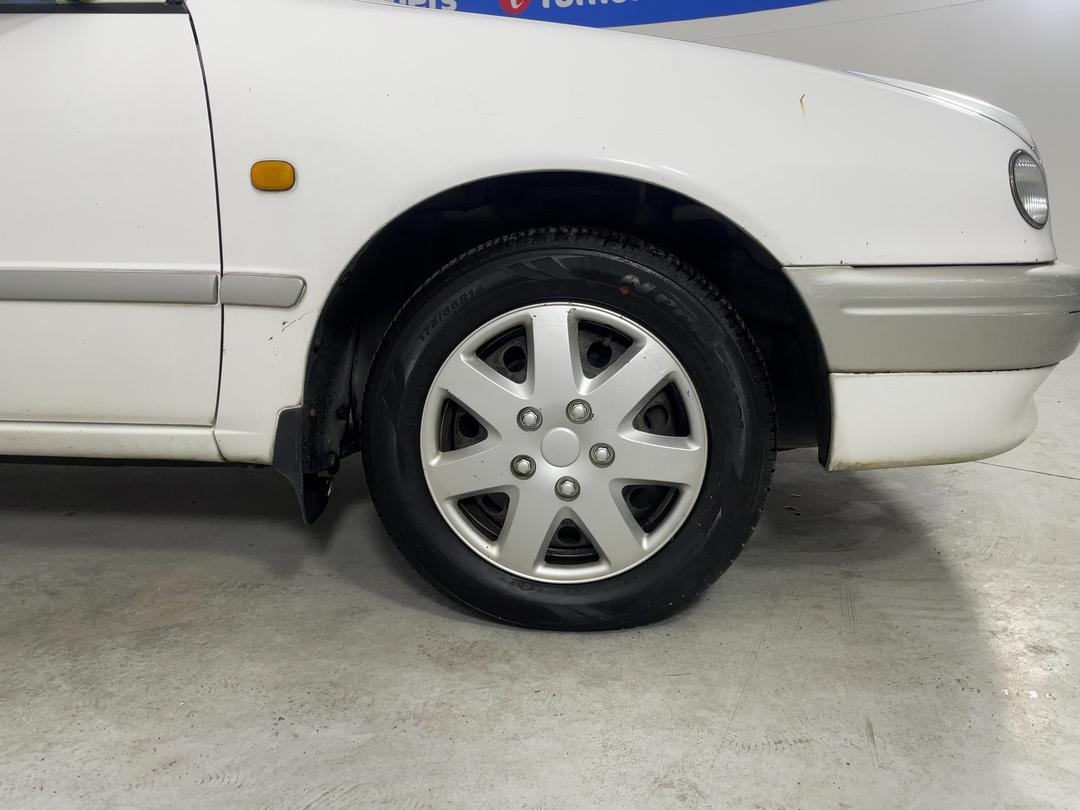 Photo '9' of Toyota Corolla