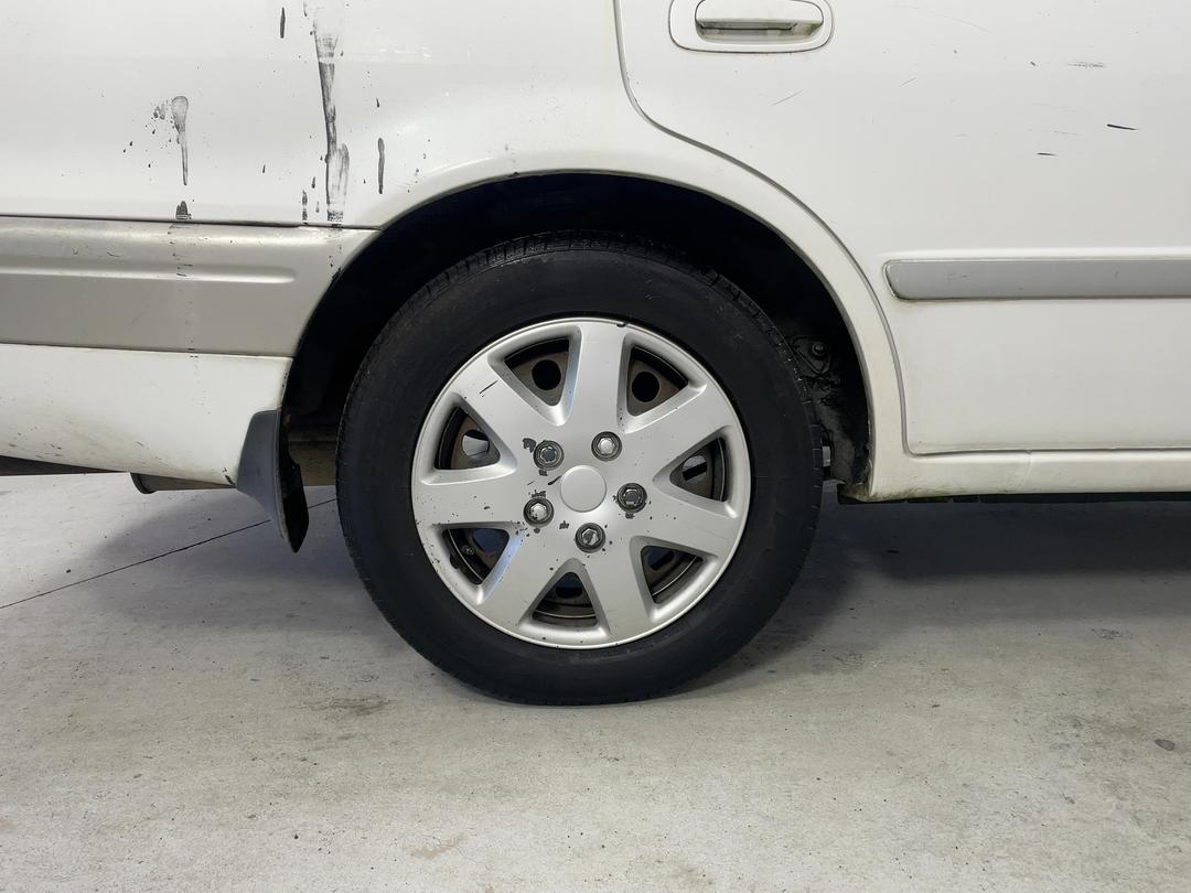 Photo '12' of Toyota Corolla